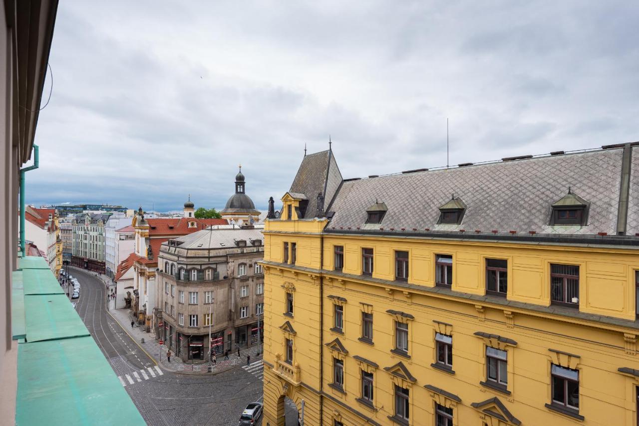 Apartamento New Luxury Apt With Ac&Parking In The Center Of Praga Exterior foto